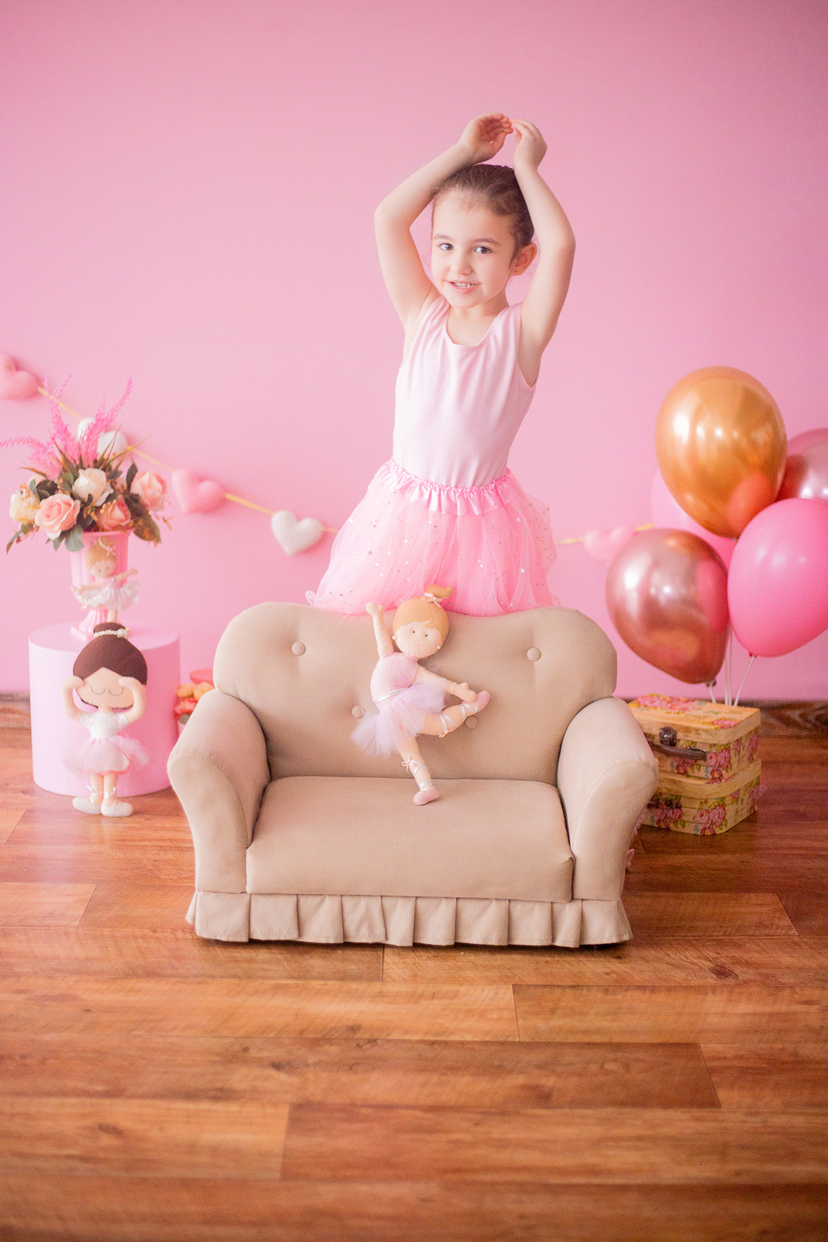 acompanhamento mensal de bebe caxias do sul figurino cenario tematico  personagem foto infantil serra gaucha fotografia familia mundo azul rosa ensaio fotografico crianca newborn baby menino menina smash the cake esmague o bolo banheira urso circo