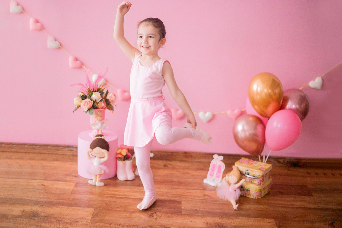 acompanhamento mensal de bebe caxias do sul figurino cenario tematico  personagem foto infantil serra gaucha fotografia familia mundo azul rosa ensaio fotografico crianca newborn baby menino menina smash the cake esmague o bolo banheira urso circo