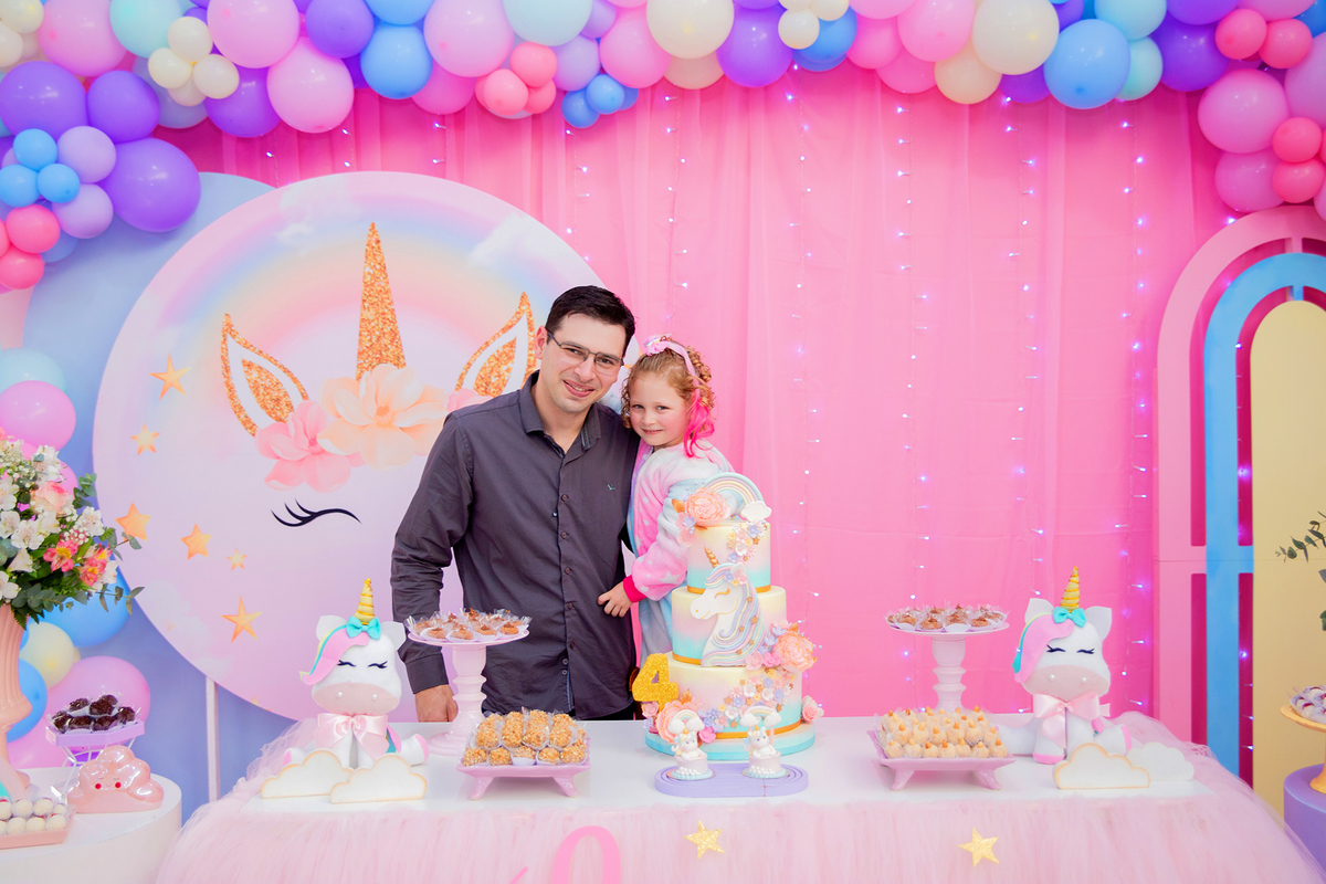 acompanhamento mensal de bebe caxias do sul figurino cenario tematico  personagem foto infantil serra gaucha fotografia familia mundo azul rosa ensaio fotografico crianca newborn baby menino menina smash the cake esmague o bolo banheira urso circo