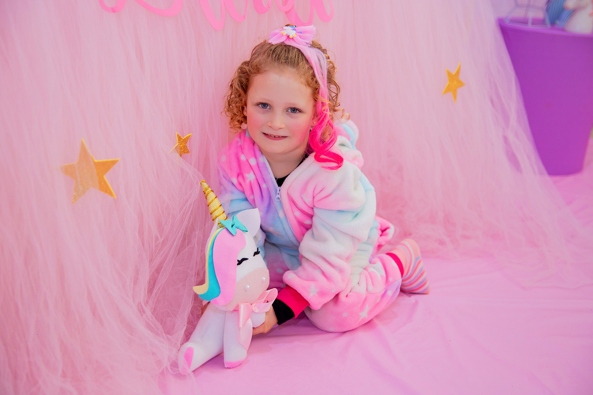 acompanhamento mensal de bebe caxias do sul figurino cenario tematico  personagem foto infantil serra gaucha fotografia familia mundo azul rosa ensaio fotografico crianca newborn baby menino menina smash the cake esmague o bolo banheira urso circo