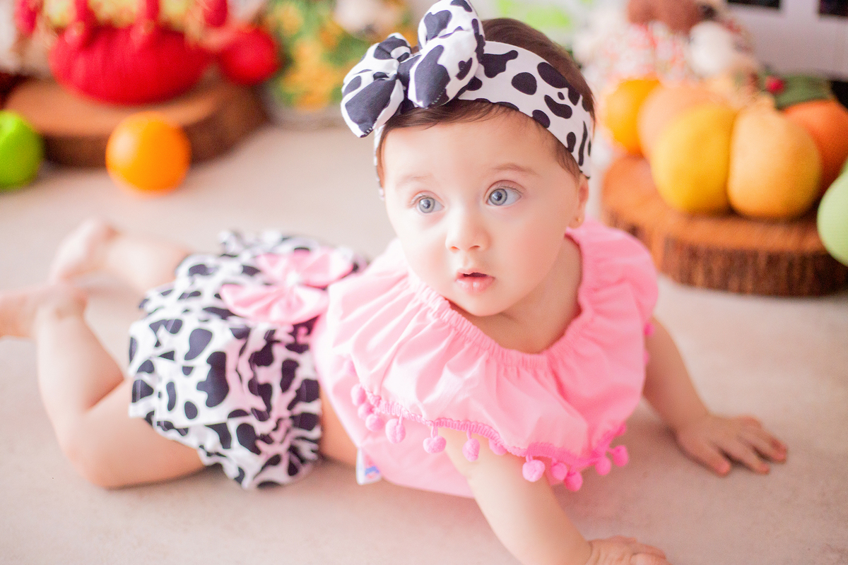 acompanhamento mensal de bebe caxias do sul figurino cenario tematico  personagem foto infantil serra gaucha fotografia familia mundo azul rosa ensaio fotografico crianca newborn baby menino menina smash the cake esmague o bolo banheira urso circo