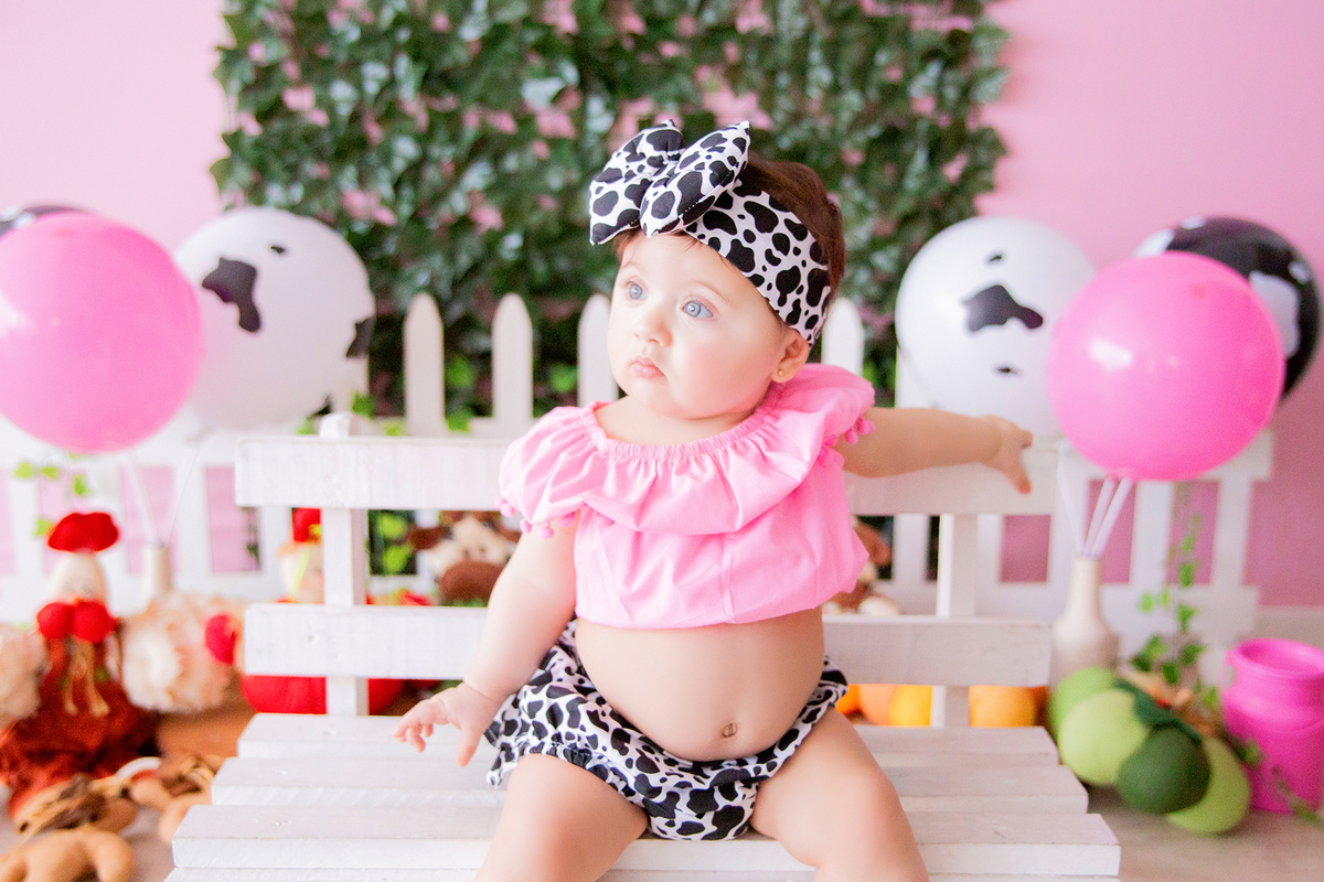 acompanhamento mensal de bebe caxias do sul figurino cenario tematico  personagem foto infantil serra gaucha fotografia familia mundo azul rosa ensaio fotografico crianca newborn baby menino menina smash the cake esmague o bolo banheira urso circo