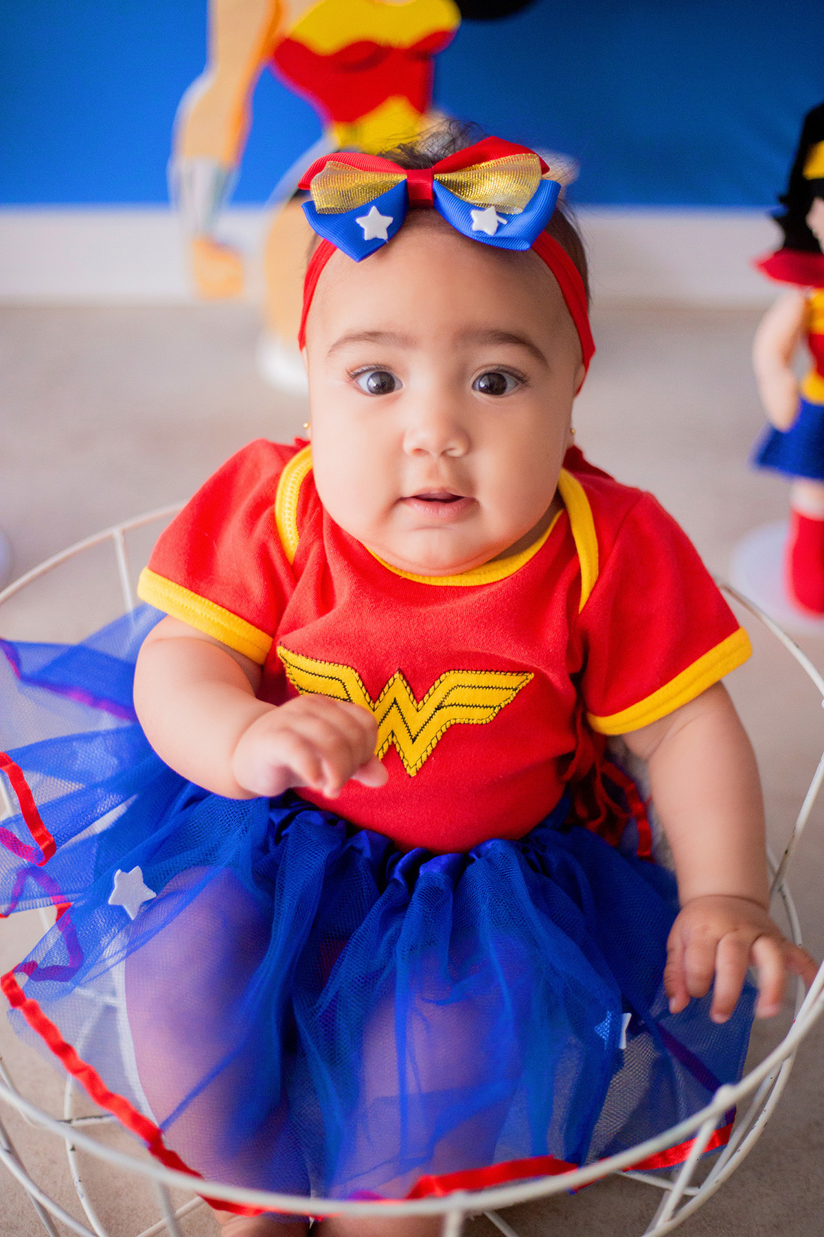 acompanhamento mensal de bebe caxias do sul figurino cenario tematico  personagem foto infantil serra gaucha fotografia familia mundo azul rosa ensaio fotografico crianca newborn baby menino menina smash the cake esmague o bolo banheira urso circo