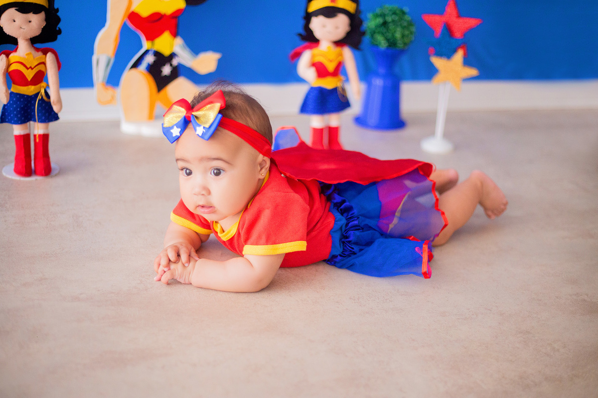 acompanhamento mensal de bebe caxias do sul figurino cenario tematico  personagem foto infantil serra gaucha fotografia familia mundo azul rosa ensaio fotografico crianca newborn baby menino menina smash the cake esmague o bolo banheira urso circo