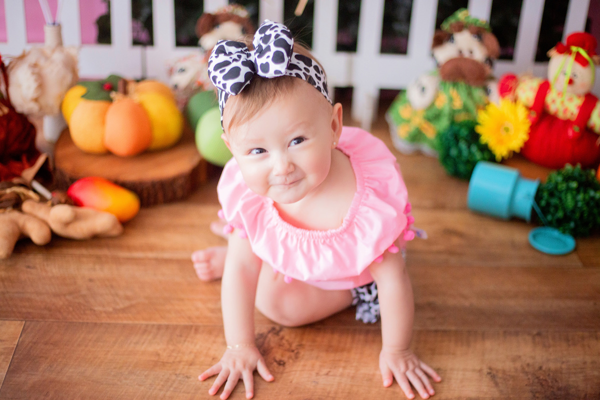 acompanhamento mensal de bebe caxias do sul figurino cenario tematico  personagem foto infantil serra gaucha fotografia familia mundo azul rosa ensaio fotografico crianca newborn baby menino menina smash the cake esmague o bolo banheira urso circo