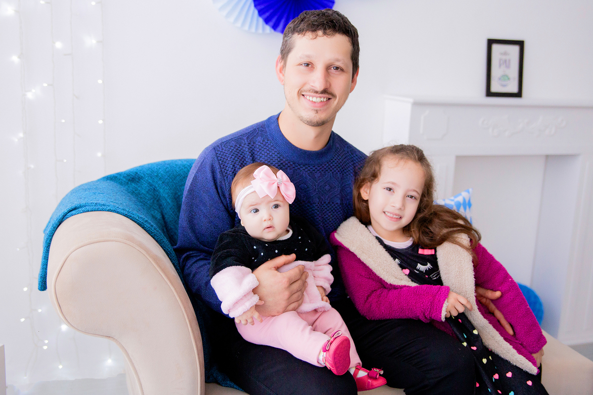 acompanhamento mensal de bebe caxias do sul figurino cenario tematico  personagem foto infantil serra gaucha fotografia familia mundo azul rosa ensaio fotografico crianca newborn baby menino menina smash the cake esmague o bolo banheira urso circo