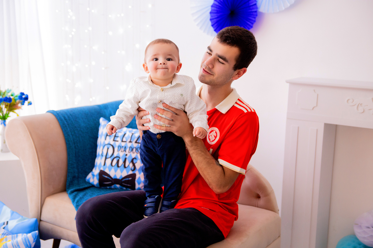 acompanhamento mensal de bebe caxias do sul figurino cenario tematico  personagem foto infantil serra gaucha fotografia familia mundo azul rosa ensaio fotografico crianca newborn baby menino menina smash the cake esmague o bolo banheira urso circo