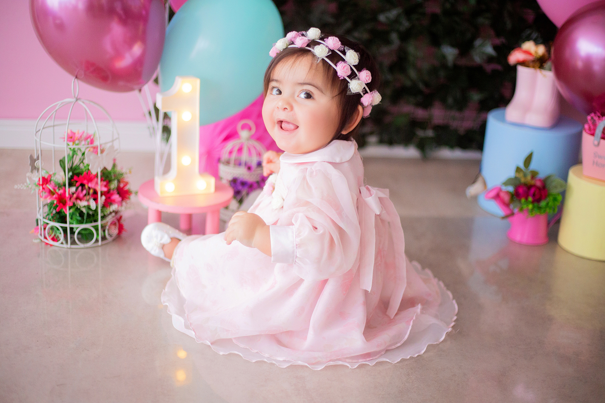 acompanhamento mensal de bebe caxias do sul figurino cenario tematico  personagem foto infantil serra gaucha fotografia familia mundo azul rosa ensaio fotografico crianca newborn baby menino menina smash the cake esmague o bolo banheira urso circo