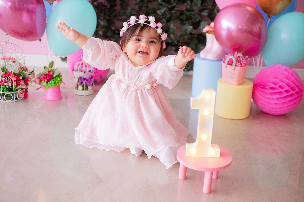 acompanhamento mensal de bebe caxias do sul figurino cenario tematico  personagem foto infantil serra gaucha fotografia familia mundo azul rosa ensaio fotografico crianca newborn baby menino menina smash the cake esmague o bolo banheira urso circo