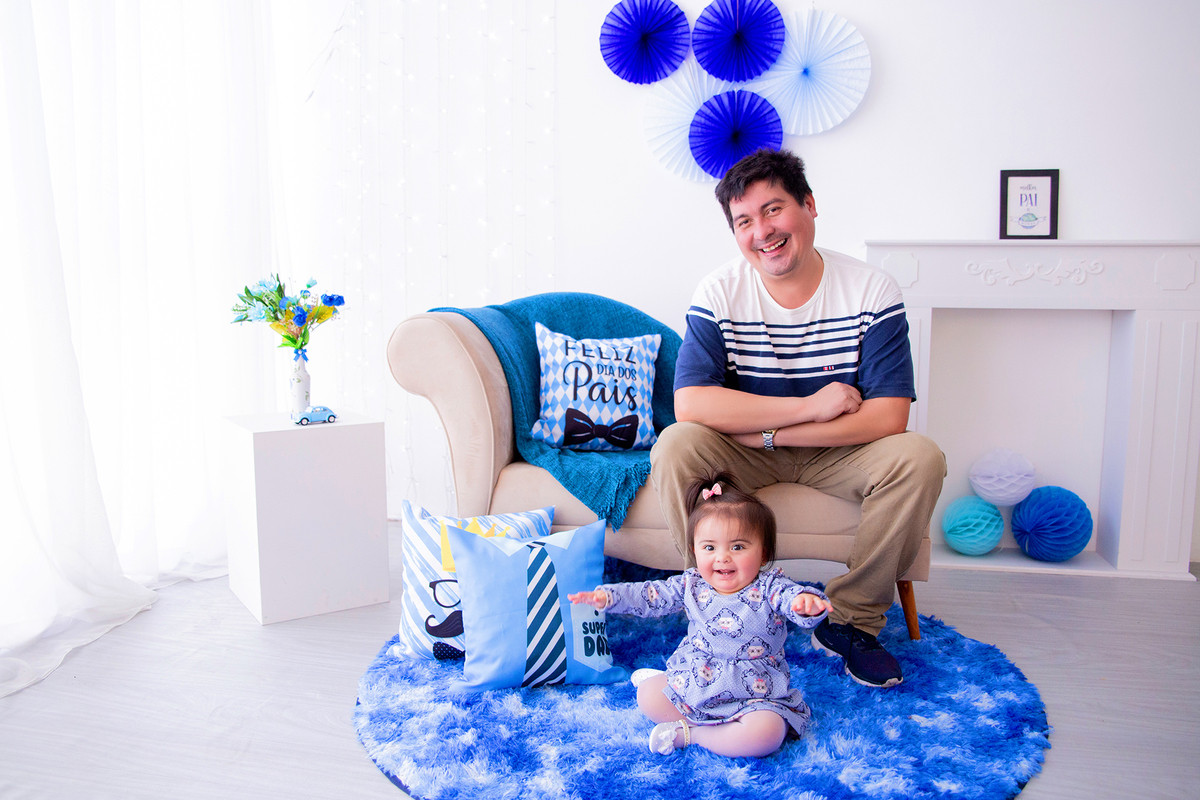 acompanhamento mensal de bebe caxias do sul figurino cenario tematico  personagem foto infantil serra gaucha fotografia familia mundo azul rosa ensaio fotografico crianca newborn baby menino menina smash the cake esmague o bolo banheira urso circo