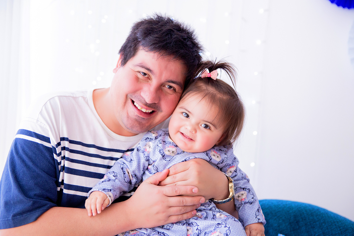 acompanhamento mensal de bebe caxias do sul figurino cenario tematico  personagem foto infantil serra gaucha fotografia familia mundo azul rosa ensaio fotografico crianca newborn baby menino menina smash the cake esmague o bolo banheira urso circo
