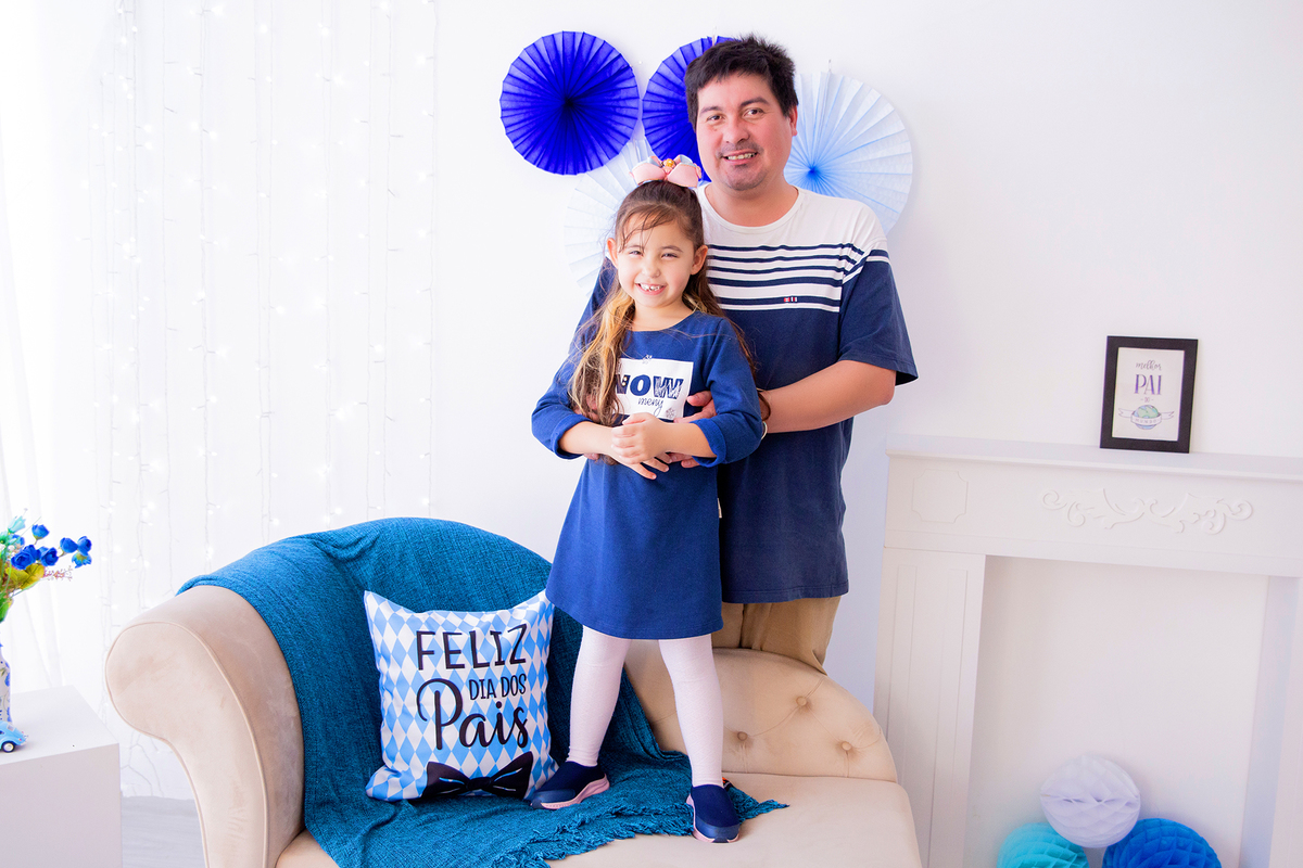 acompanhamento mensal de bebe caxias do sul figurino cenario tematico  personagem foto infantil serra gaucha fotografia familia mundo azul rosa ensaio fotografico crianca newborn baby menino menina smash the cake esmague o bolo banheira urso circo