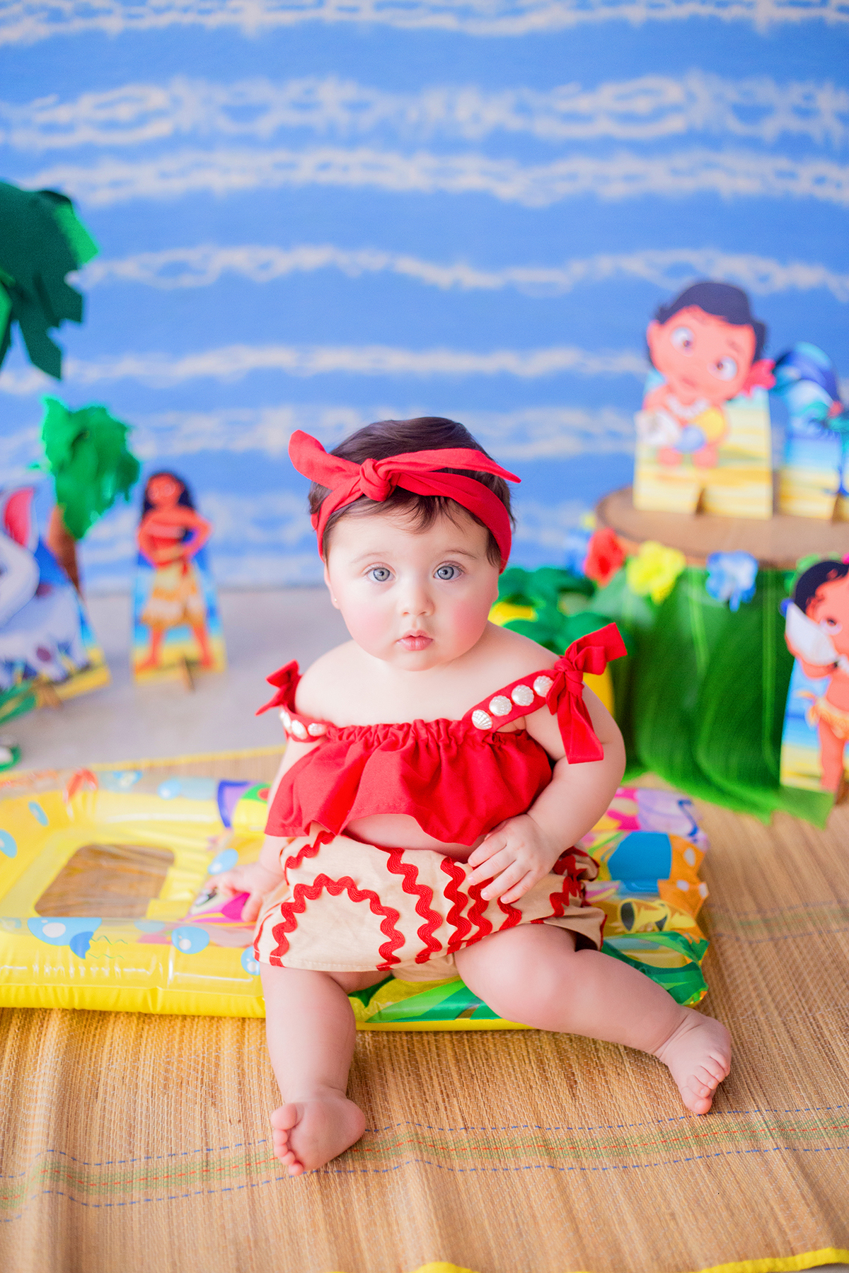 acompanhamento mensal de bebe caxias do sul figurino cenario tematico  personagem foto infantil serra gaucha fotografia familia mundo azul rosa ensaio fotografico crianca newborn baby menino menina smash the cake esmague o bolo banheira urso circo