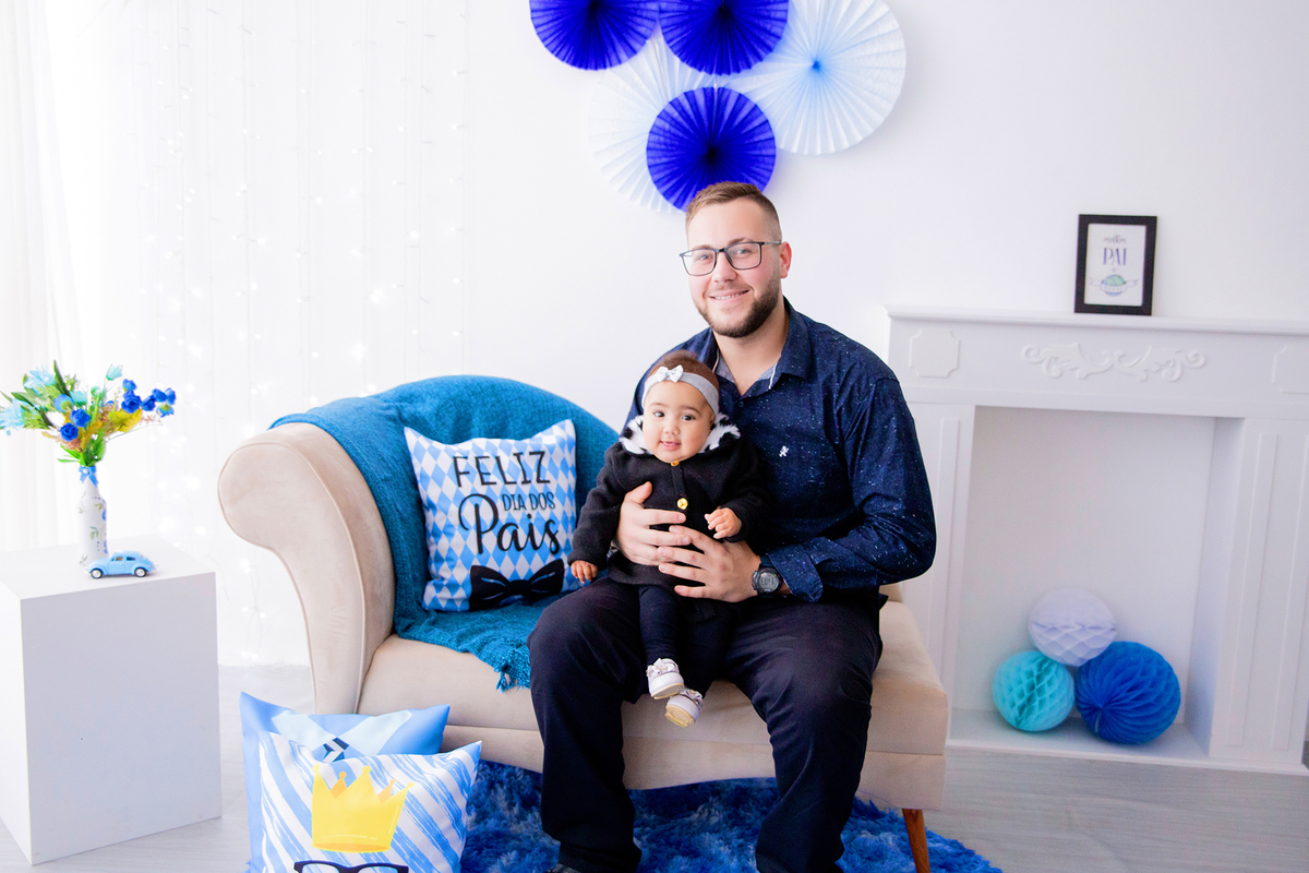 acompanhamento mensal de bebe caxias do sul figurino cenario tematico  personagem foto infantil serra gaucha fotografia familia mundo azul rosa ensaio fotografico crianca newborn baby menino menina smash the cake esmague o bolo banheira urso circo