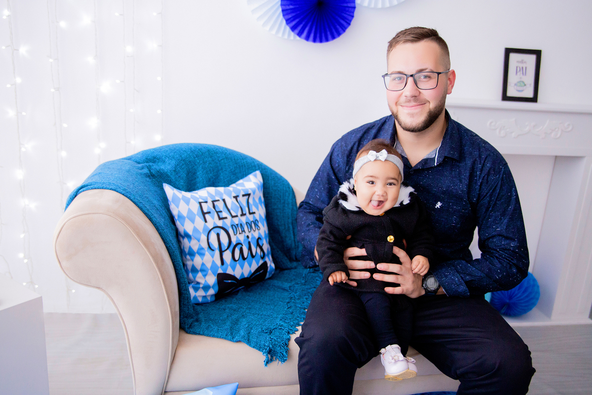 acompanhamento mensal de bebe caxias do sul figurino cenario tematico  personagem foto infantil serra gaucha fotografia familia mundo azul rosa ensaio fotografico crianca newborn baby menino menina smash the cake esmague o bolo banheira urso circo
