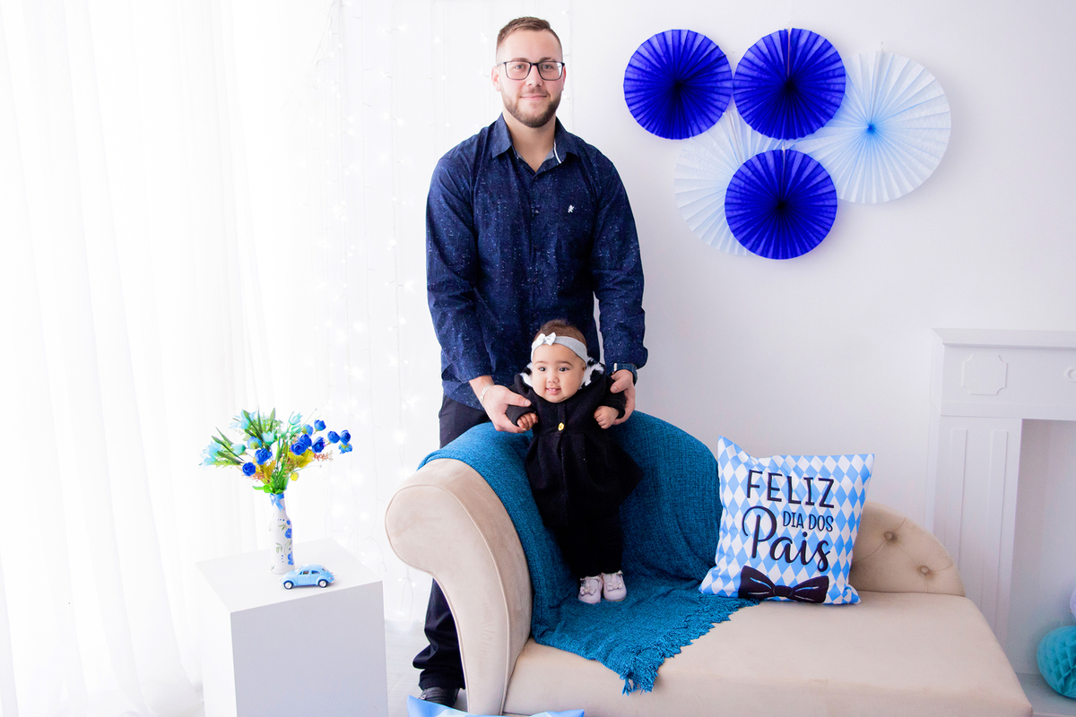 acompanhamento mensal de bebe caxias do sul figurino cenario tematico  personagem foto infantil serra gaucha fotografia familia mundo azul rosa ensaio fotografico crianca newborn baby menino menina smash the cake esmague o bolo banheira urso circo