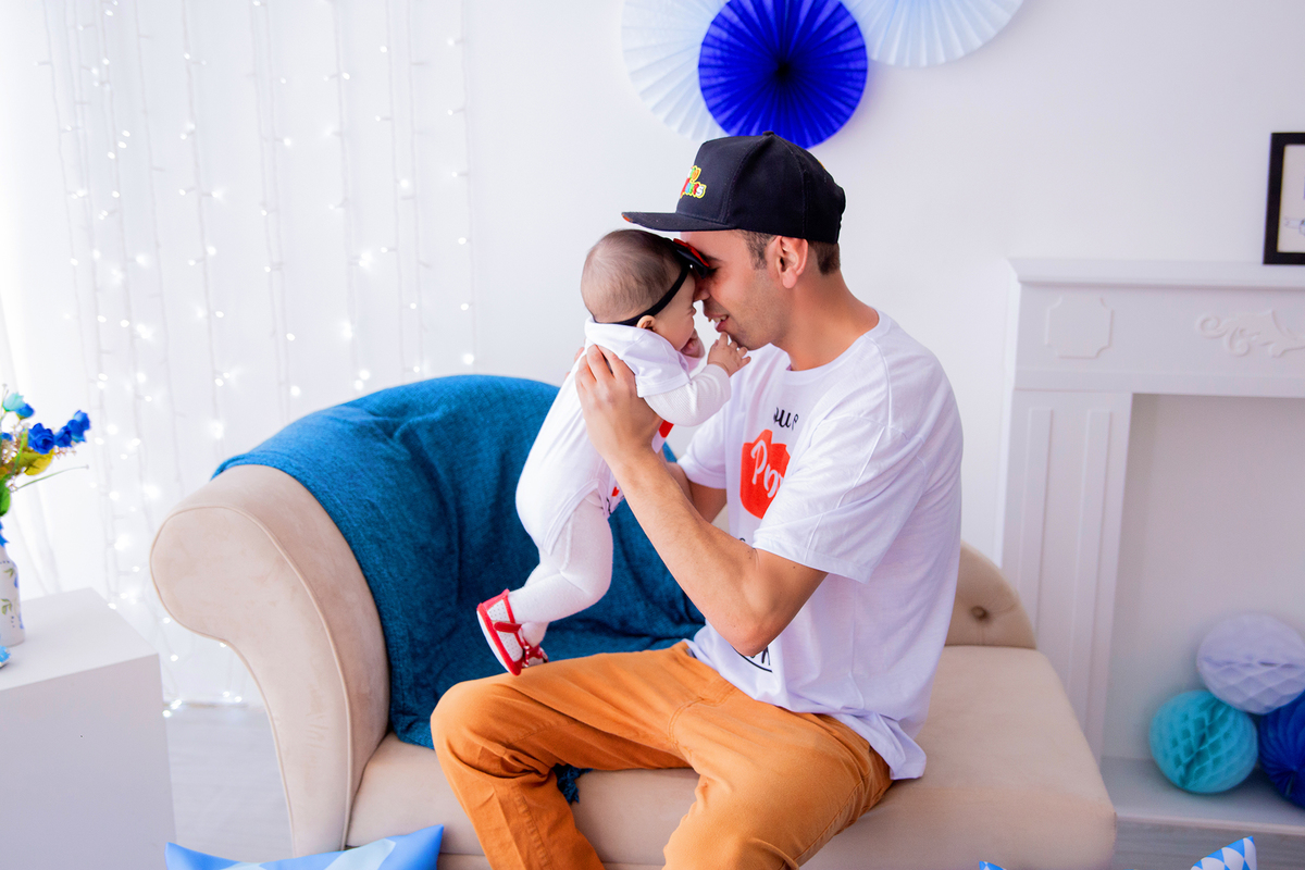 acompanhamento mensal de bebe caxias do sul figurino cenario tematico  personagem foto infantil serra gaucha fotografia familia mundo azul rosa ensaio fotografico crianca newborn baby menino menina smash the cake esmague o bolo banheira urso circo