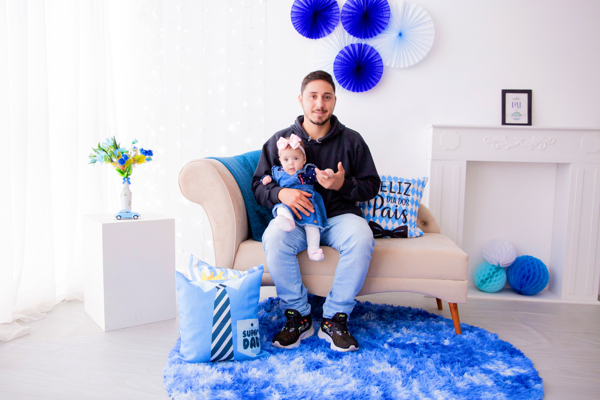 acompanhamento mensal de bebe caxias do sul figurino cenario tematico  personagem foto infantil serra gaucha fotografia familia mundo azul rosa ensaio fotografico crianca newborn baby menino menina smash the cake esmague o bolo banheira urso circo