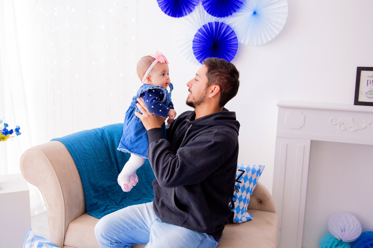 acompanhamento mensal de bebe caxias do sul figurino cenario tematico  personagem foto infantil serra gaucha fotografia familia mundo azul rosa ensaio fotografico crianca newborn baby menino menina smash the cake esmague o bolo banheira urso circo
