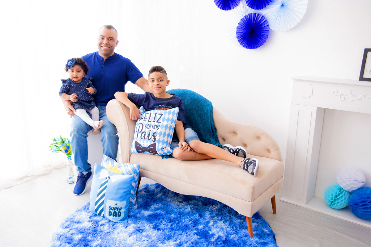 acompanhamento mensal de bebe caxias do sul figurino cenario tematico  personagem foto infantil serra gaucha fotografia familia mundo azul rosa ensaio fotografico crianca newborn baby menino menina smash the cake esmague o bolo banheira urso circo