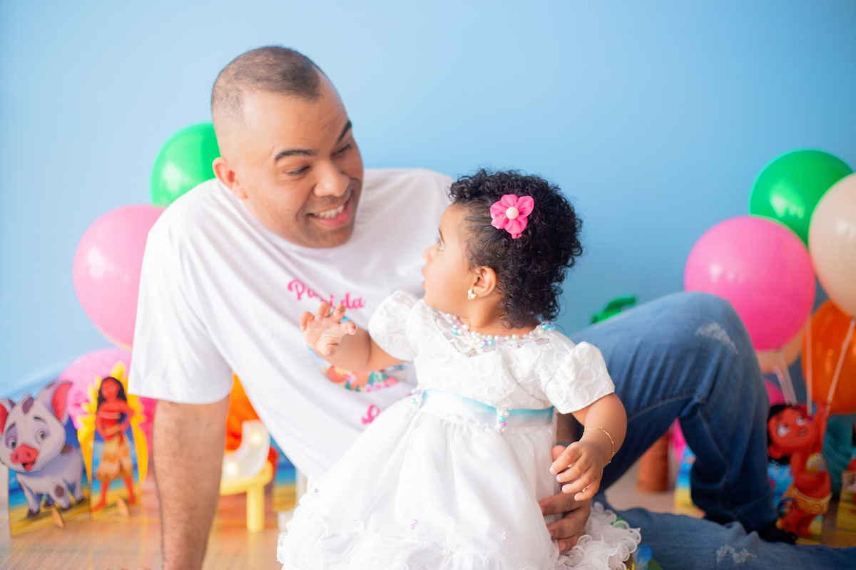 acompanhamento mensal de bebe caxias do sul figurino cenario tematico  personagem foto infantil serra gaucha fotografia familia mundo azul rosa ensaio fotografico crianca newborn baby menino menina smash the cake esmague o bolo banheira urso circo