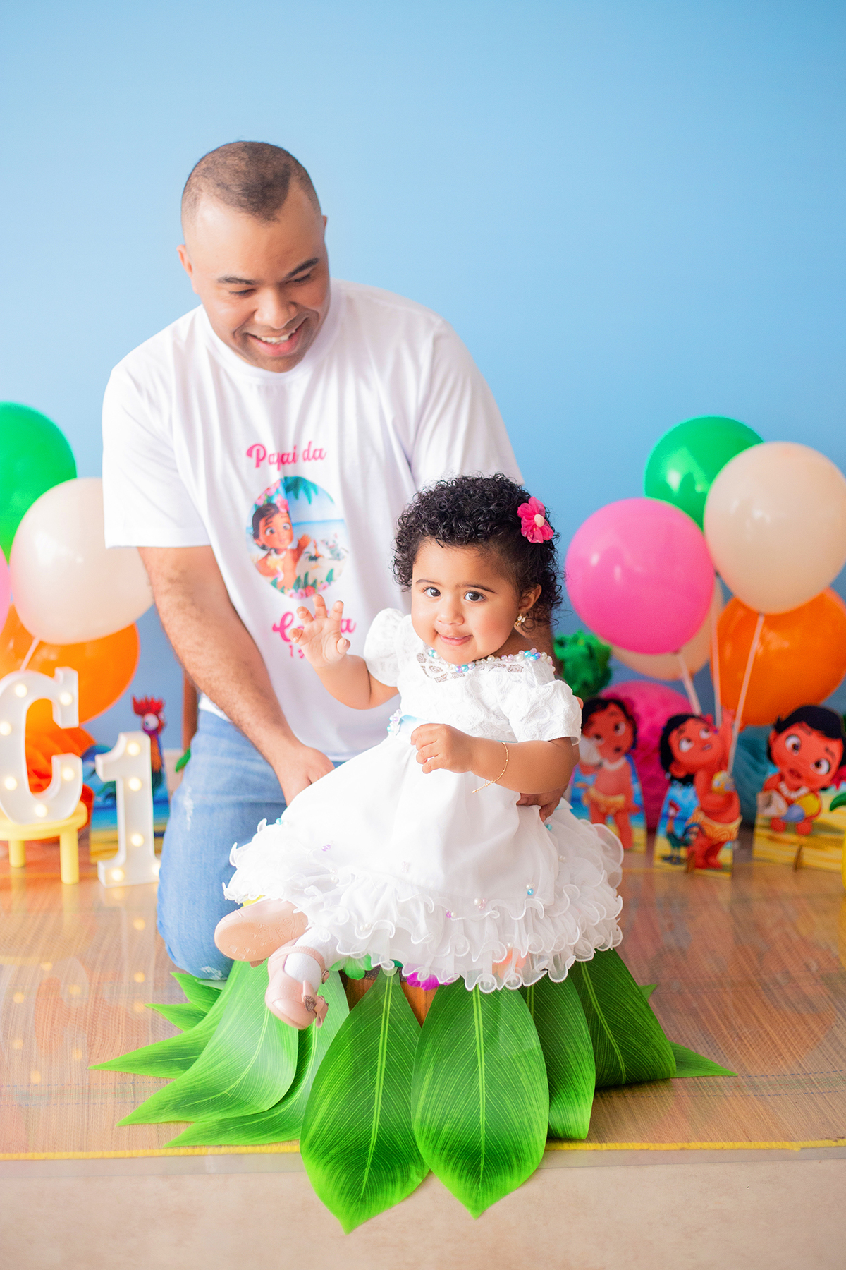 acompanhamento mensal de bebe caxias do sul figurino cenario tematico  personagem foto infantil serra gaucha fotografia familia mundo azul rosa ensaio fotografico crianca newborn baby menino menina smash the cake esmague o bolo banheira urso circo