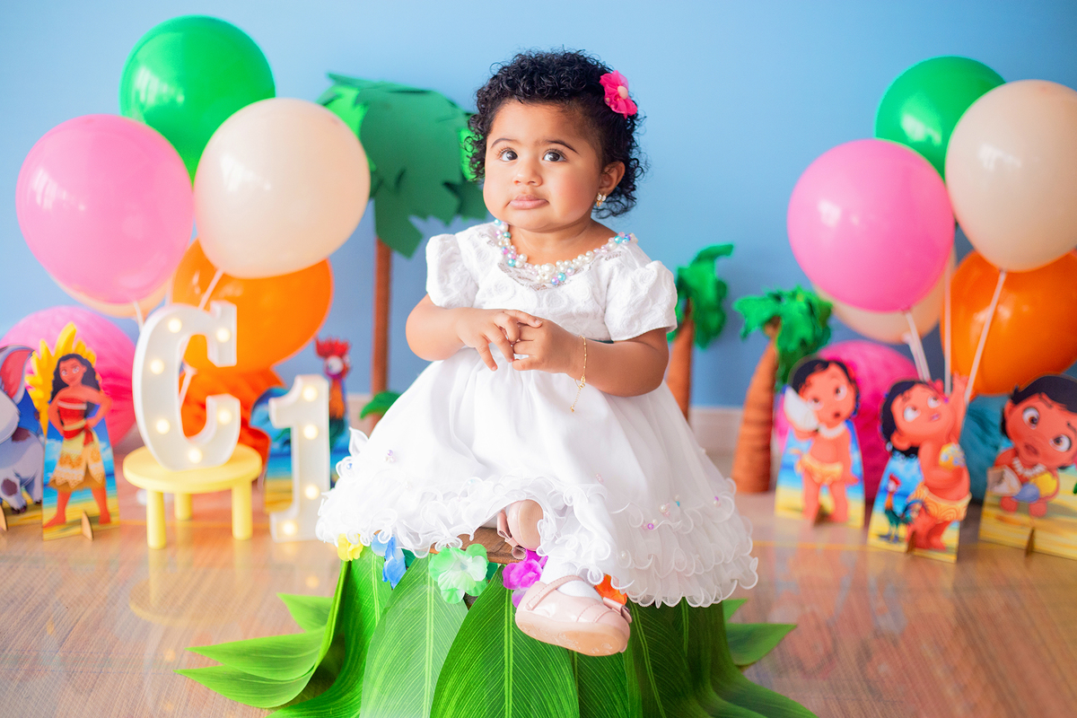acompanhamento mensal de bebe caxias do sul figurino cenario tematico  personagem foto infantil serra gaucha fotografia familia mundo azul rosa ensaio fotografico crianca newborn baby menino menina smash the cake esmague o bolo banheira urso circo