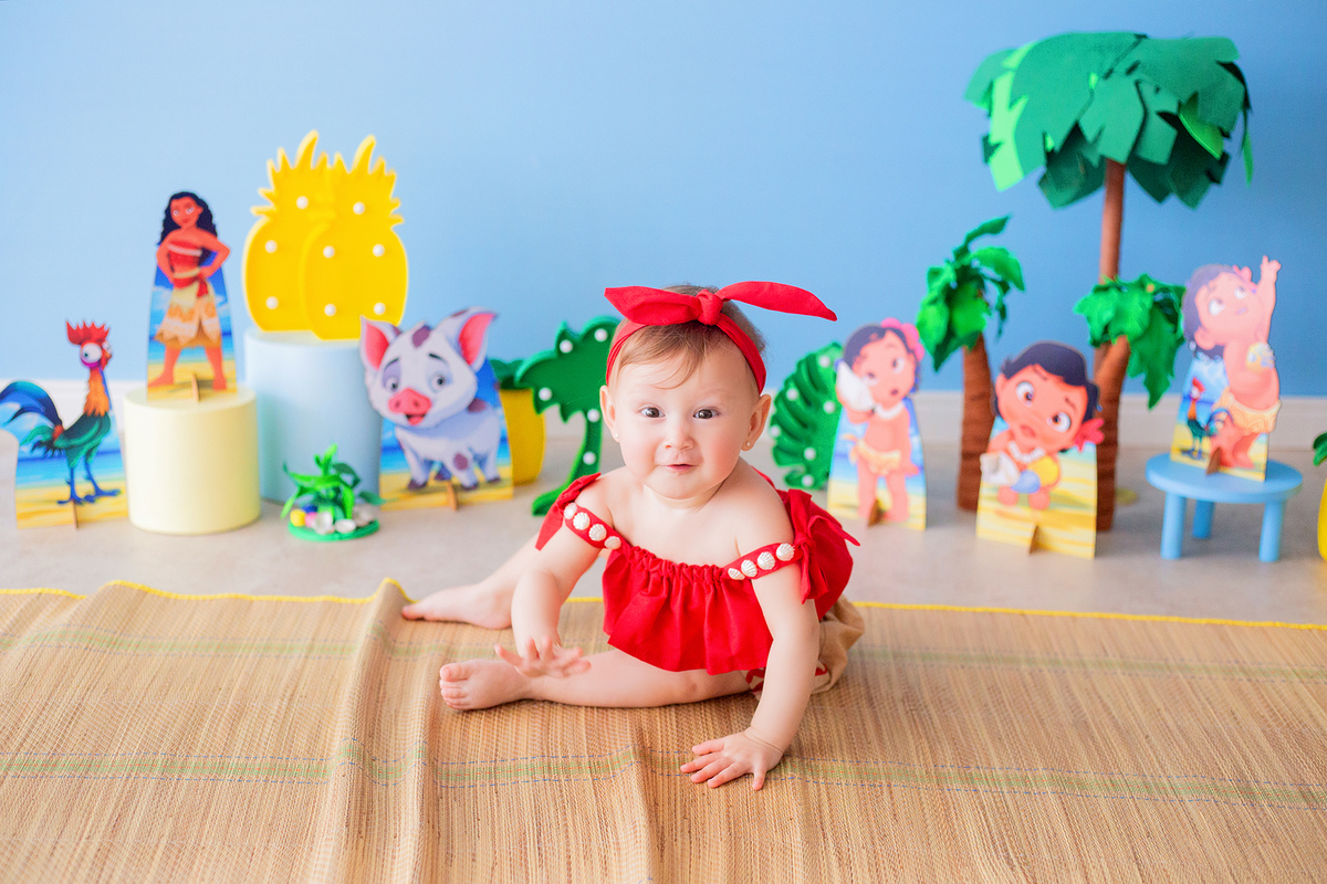 acompanhamento mensal de bebe caxias do sul figurino cenario tematico  personagem foto infantil serra gaucha fotografia familia mundo azul rosa ensaio fotografico crianca newborn baby menino menina smash the cake esmague o bolo banheira urso circo