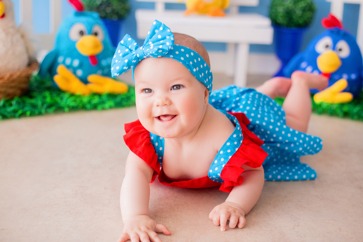 acompanhamento mensal de bebe caxias do sul figurino cenario tematico  personagem foto infantil serra gaucha fotografia familia mundo azul rosa ensaio fotografico crianca newborn baby menino menina smash the cake esmague o bolo banheira urso circo