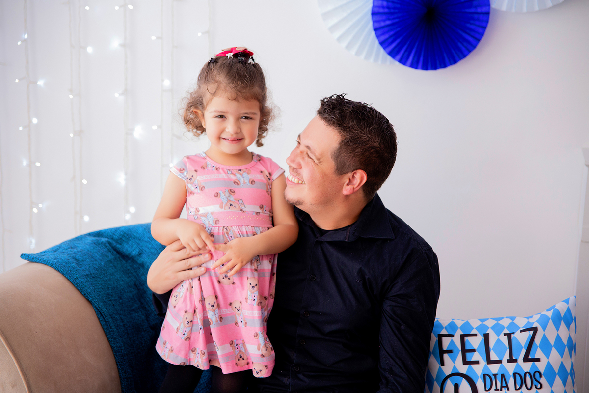 acompanhamento mensal de bebe caxias do sul figurino cenario tematico  personagem foto infantil serra gaucha fotografia familia mundo azul rosa ensaio fotografico crianca newborn baby menino menina smash the cake esmague o bolo banheira urso circo