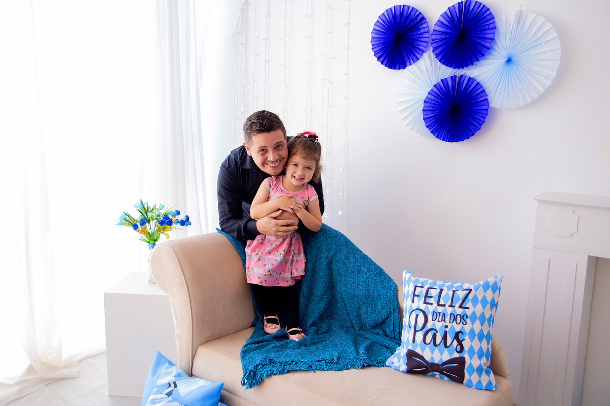 acompanhamento mensal de bebe caxias do sul figurino cenario tematico  personagem foto infantil serra gaucha fotografia familia mundo azul rosa ensaio fotografico crianca newborn baby menino menina smash the cake esmague o bolo banheira urso circo