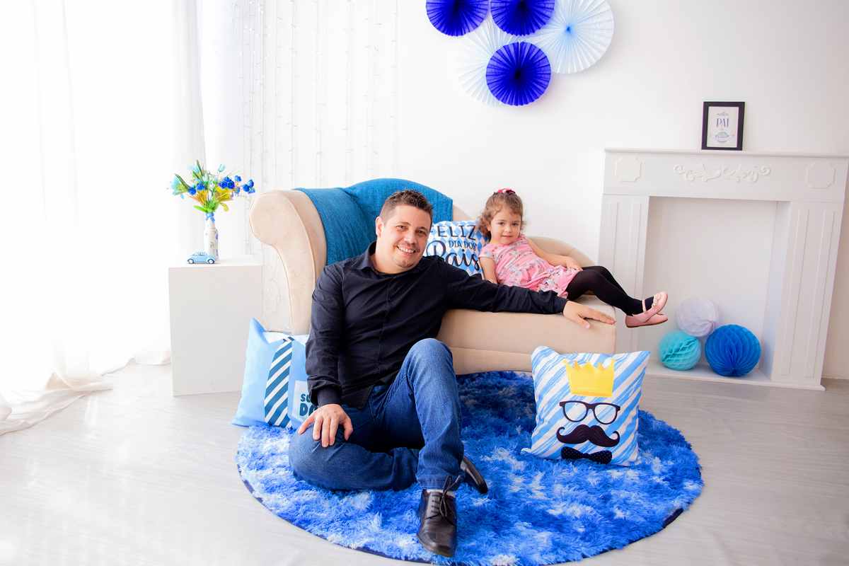 acompanhamento mensal de bebe caxias do sul figurino cenario tematico  personagem foto infantil serra gaucha fotografia familia mundo azul rosa ensaio fotografico crianca newborn baby menino menina smash the cake esmague o bolo banheira urso circo