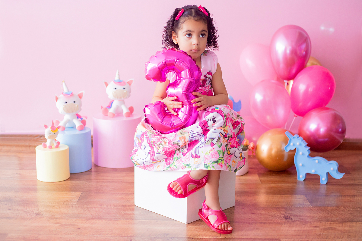 acompanhamento mensal de bebe caxias do sul figurino cenario tematico  personagem foto infantil serra gaucha fotografia familia mundo azul rosa ensaio fotografico crianca newborn baby menino menina smash the cake esmague o bolo banheira urso circo