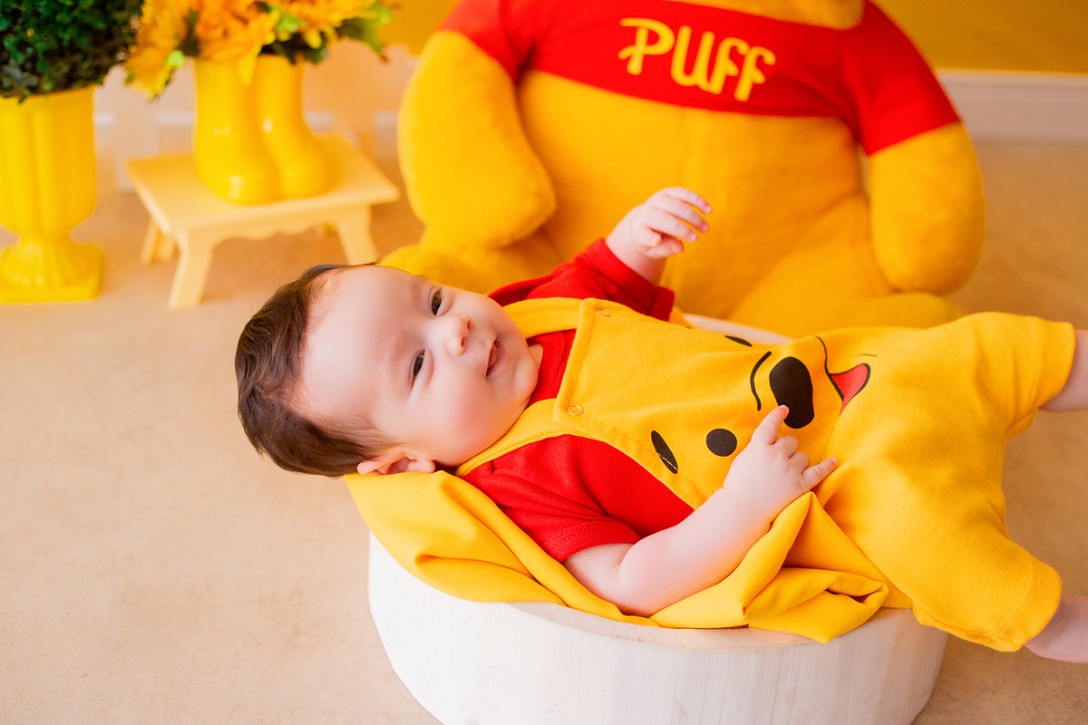 acompanhamento mensal de bebe caxias do sul figurino cenario tematico  personagem foto infantil serra gaucha fotografia familia mundo azul rosa ensaio fotografico crianca newborn baby menino menina smash the cake esmague o bolo banheira urso circo