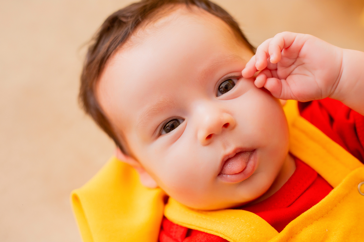 acompanhamento mensal de bebe caxias do sul figurino cenario tematico  personagem foto infantil serra gaucha fotografia familia mundo azul rosa ensaio fotografico crianca newborn baby menino menina smash the cake esmague o bolo banheira urso circo