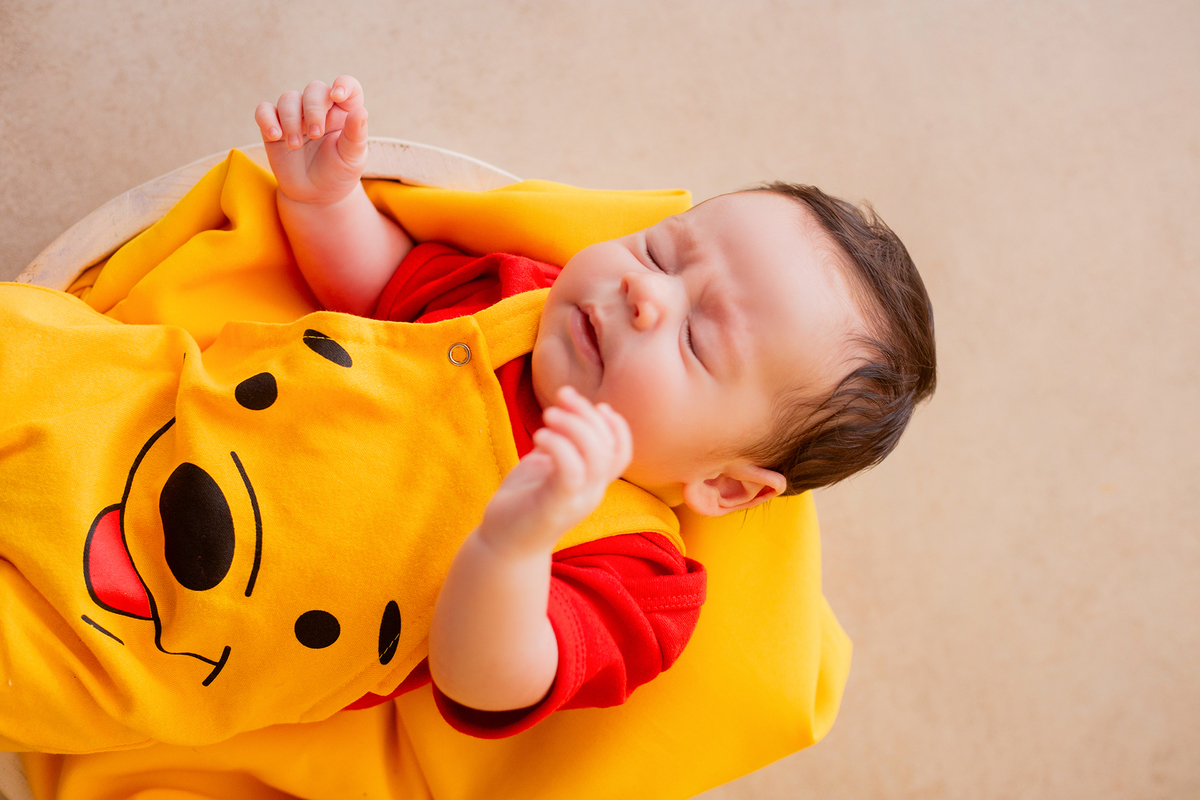 acompanhamento mensal de bebe caxias do sul figurino cenario tematico  personagem foto infantil serra gaucha fotografia familia mundo azul rosa ensaio fotografico crianca newborn baby menino menina smash the cake esmague o bolo banheira urso circo