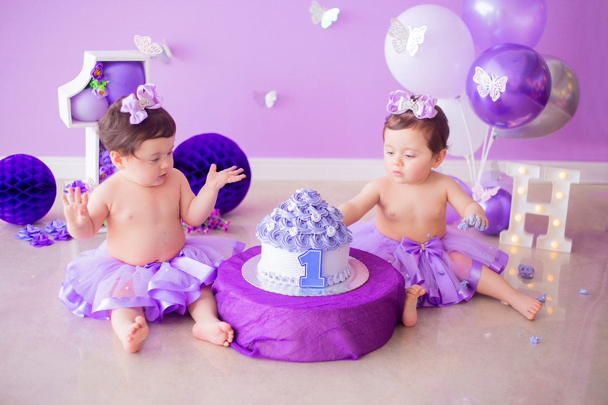 acompanhamento mensal de bebe caxias do sul figurino cenario tematico  personagem foto infantil serra gaucha fotografia familia mundo azul rosa ensaio fotografico crianca newborn baby menino menina smash the cake esmague o bolo banheira urso circo