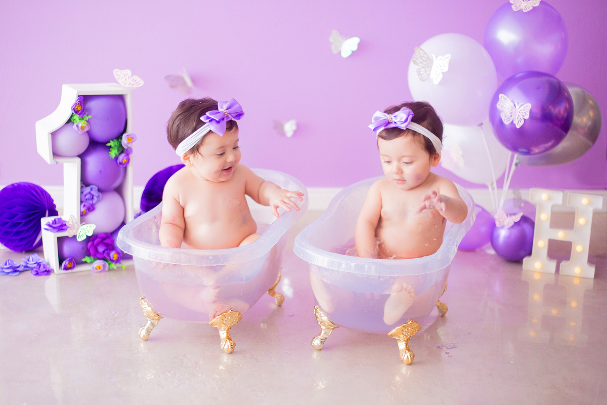 acompanhamento mensal de bebe caxias do sul figurino cenario tematico  personagem foto infantil serra gaucha fotografia familia mundo azul rosa ensaio fotografico crianca newborn baby menino menina smash the cake esmague o bolo banheira urso circo