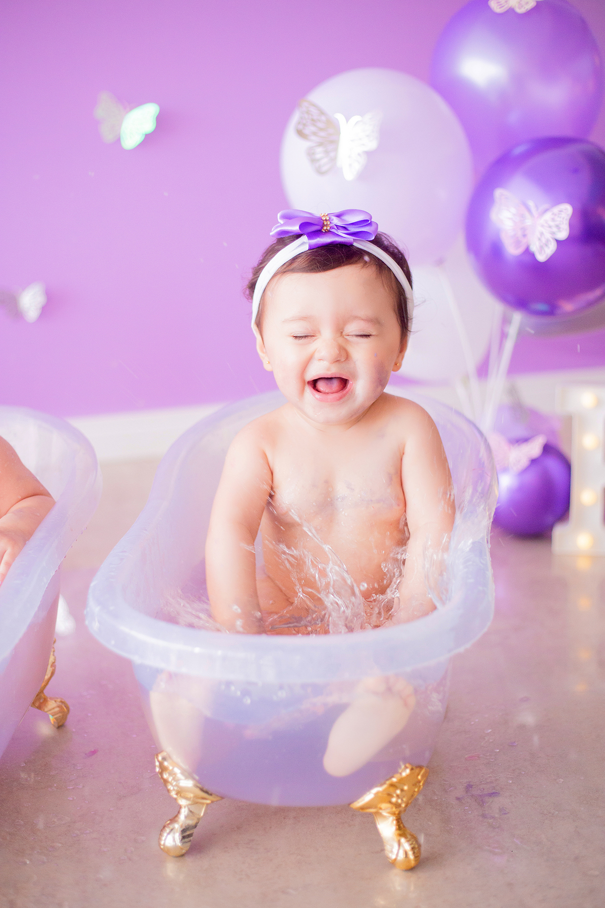 acompanhamento mensal de bebe caxias do sul figurino cenario tematico  personagem foto infantil serra gaucha fotografia familia mundo azul rosa ensaio fotografico crianca newborn baby menino menina smash the cake esmague o bolo banheira urso circo