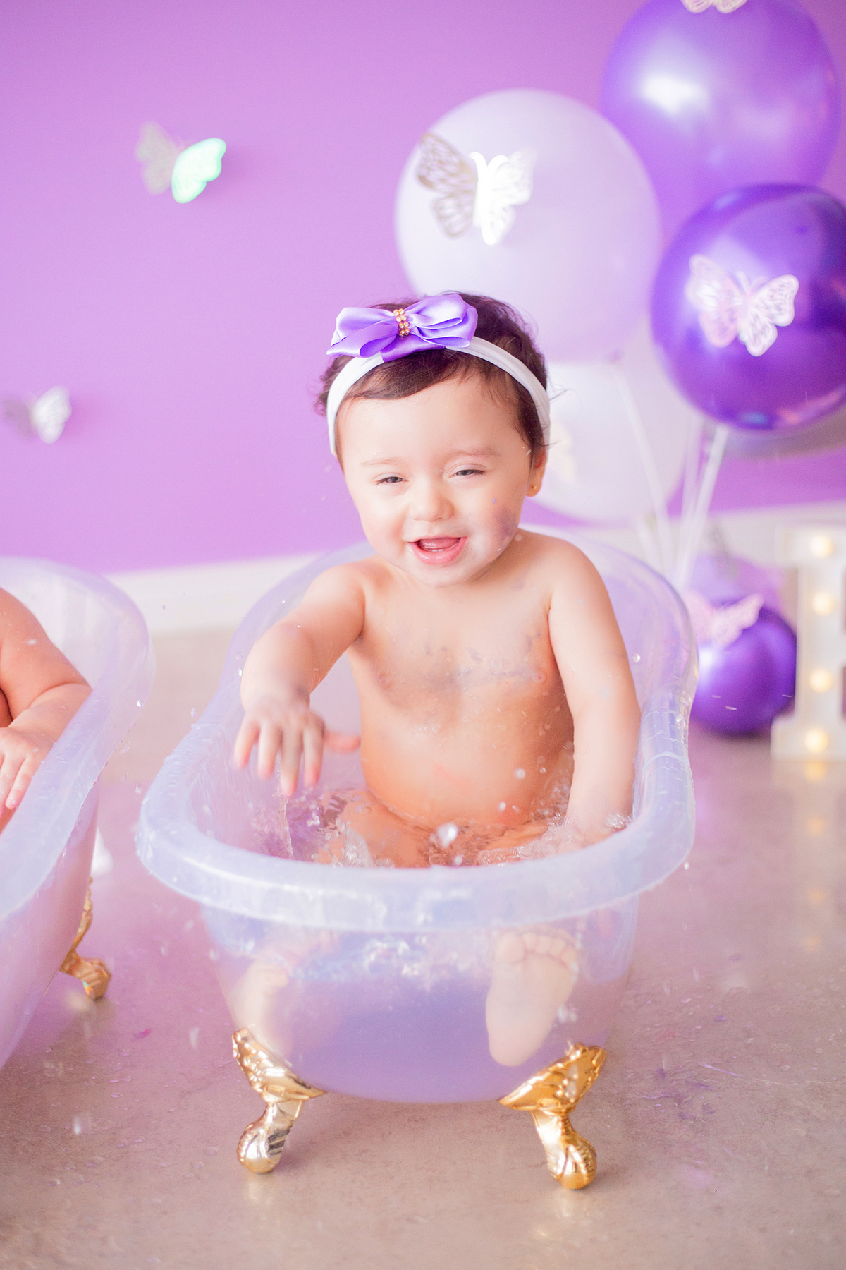acompanhamento mensal de bebe caxias do sul figurino cenario tematico  personagem foto infantil serra gaucha fotografia familia mundo azul rosa ensaio fotografico crianca newborn baby menino menina smash the cake esmague o bolo banheira urso circo