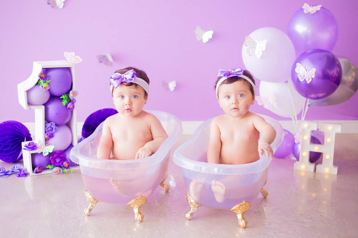 acompanhamento mensal de bebe caxias do sul figurino cenario tematico  personagem foto infantil serra gaucha fotografia familia mundo azul rosa ensaio fotografico crianca newborn baby menino menina smash the cake esmague o bolo banheira urso circo