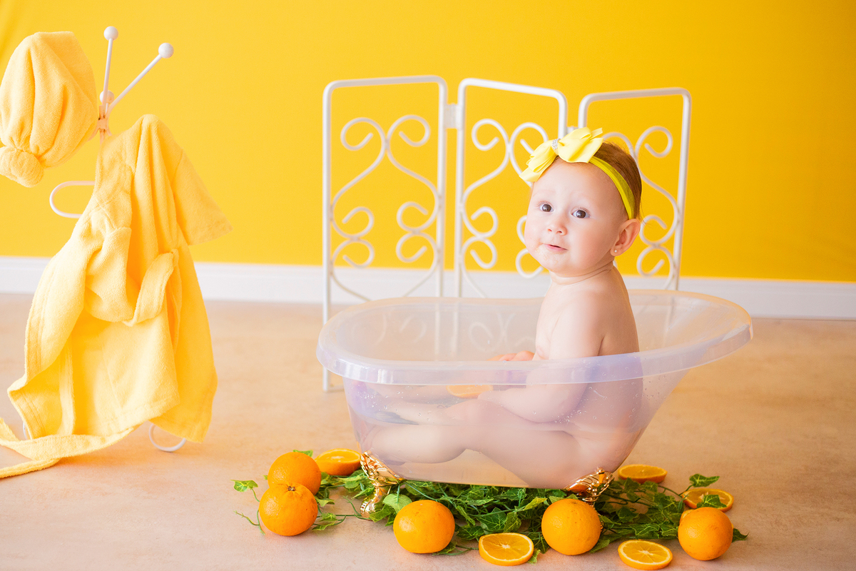 acompanhamento mensal de bebe caxias do sul figurino cenario tematico  personagem foto infantil serra gaucha fotografia familia mundo azul rosa ensaio fotografico crianca newborn baby menino menina smash the cake esmague o bolo banheira urso circo