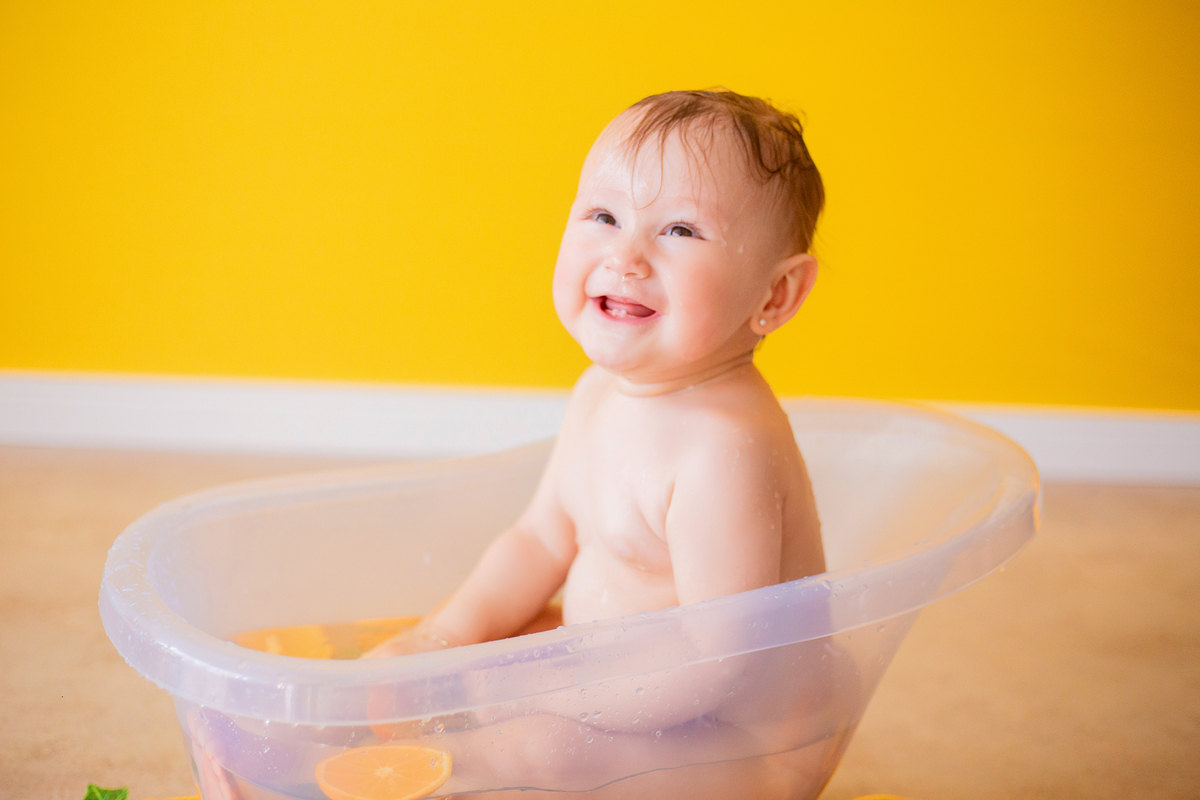 acompanhamento mensal de bebe caxias do sul figurino cenario tematico  personagem foto infantil serra gaucha fotografia familia mundo azul rosa ensaio fotografico crianca newborn baby menino menina smash the cake esmague o bolo banheira urso circo