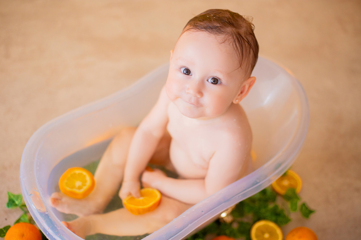 acompanhamento mensal de bebe caxias do sul figurino cenario tematico  personagem foto infantil serra gaucha fotografia familia mundo azul rosa ensaio fotografico crianca newborn baby menino menina smash the cake esmague o bolo banheira urso circo