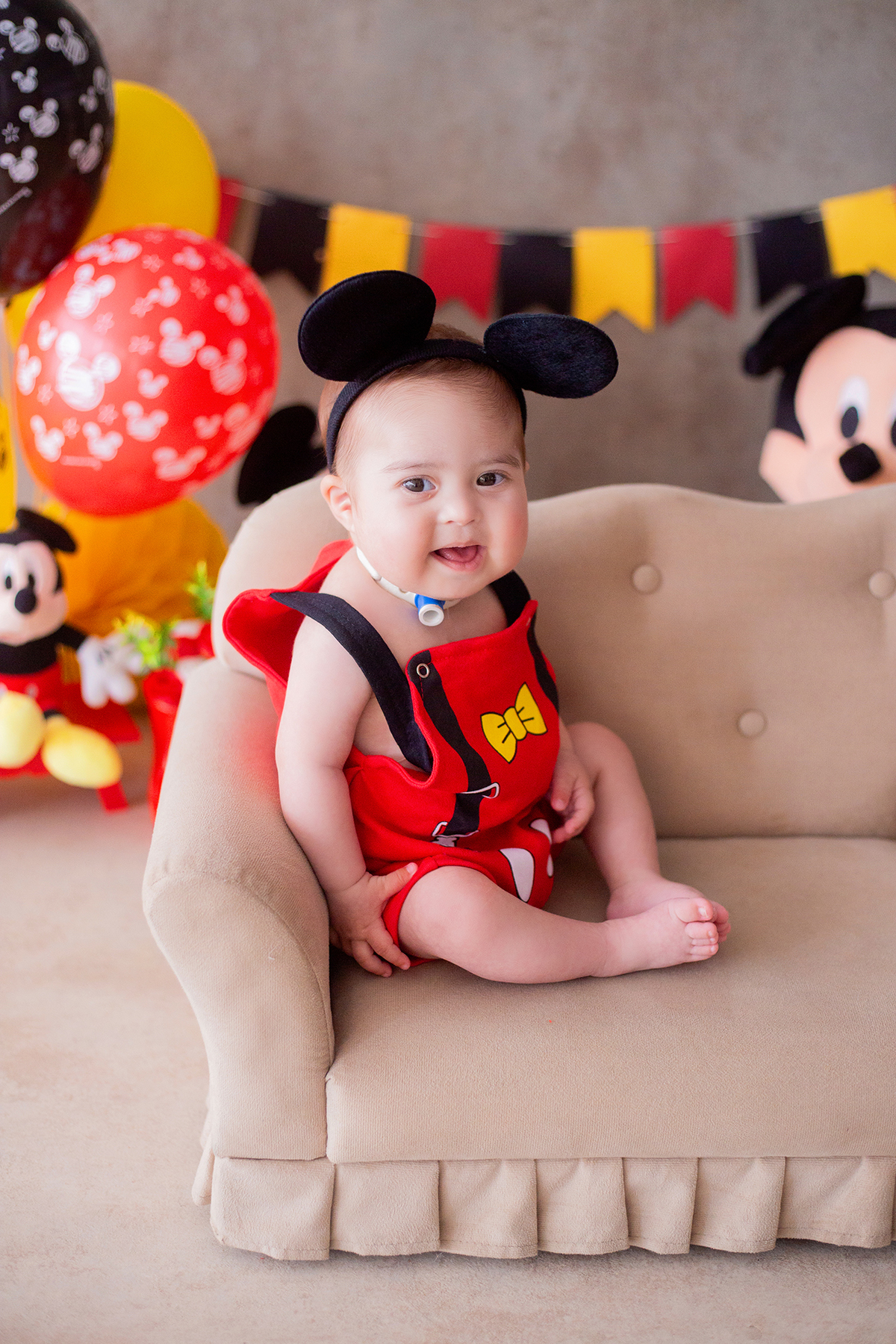 acompanhamento mensal de bebe caxias do sul figurino cenario tematico  personagem foto infantil serra gaucha fotografia familia mundo azul rosa ensaio fotografico crianca newborn baby menino menina smash the cake esmague o bolo banheira urso circo