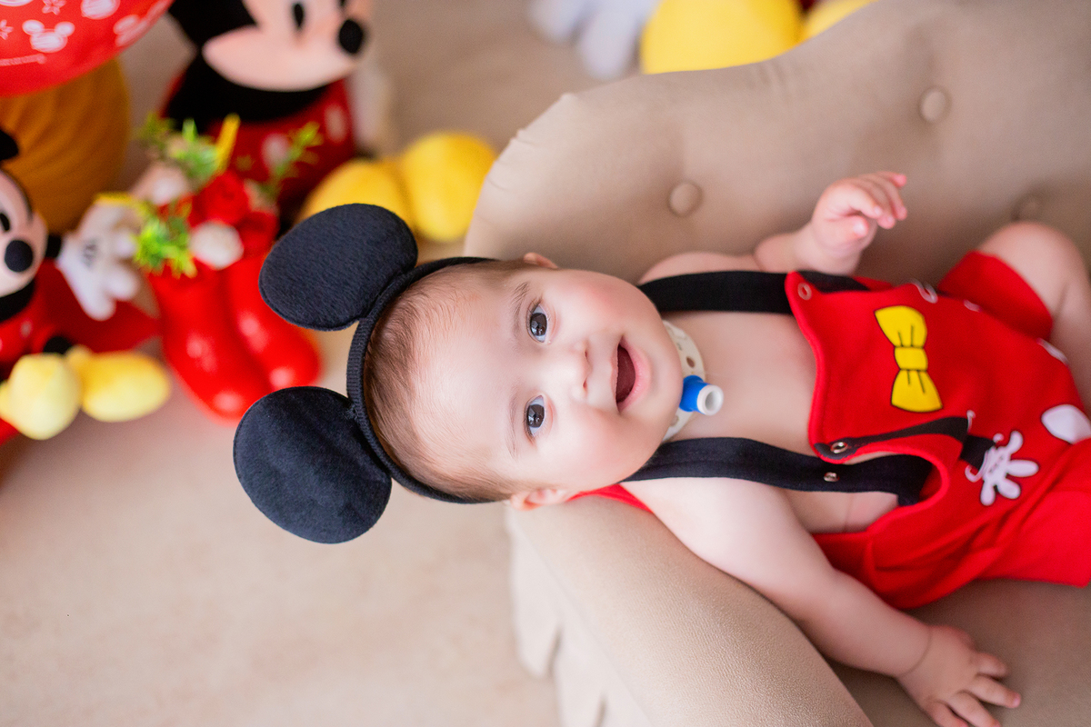 acompanhamento mensal de bebe caxias do sul figurino cenario tematico  personagem foto infantil serra gaucha fotografia familia mundo azul rosa ensaio fotografico crianca newborn baby menino menina smash the cake esmague o bolo banheira urso circo