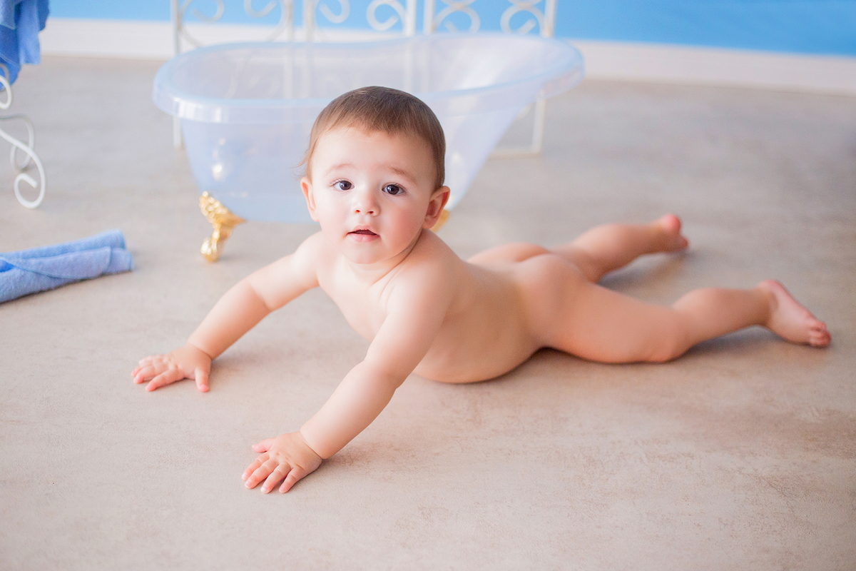 acompanhamento mensal de bebe caxias do sul figurino cenario tematico  personagem foto infantil serra gaucha fotografia familia mundo azul rosa ensaio fotografico crianca newborn baby menino menina smash the cake esmague o bolo banheira urso circo