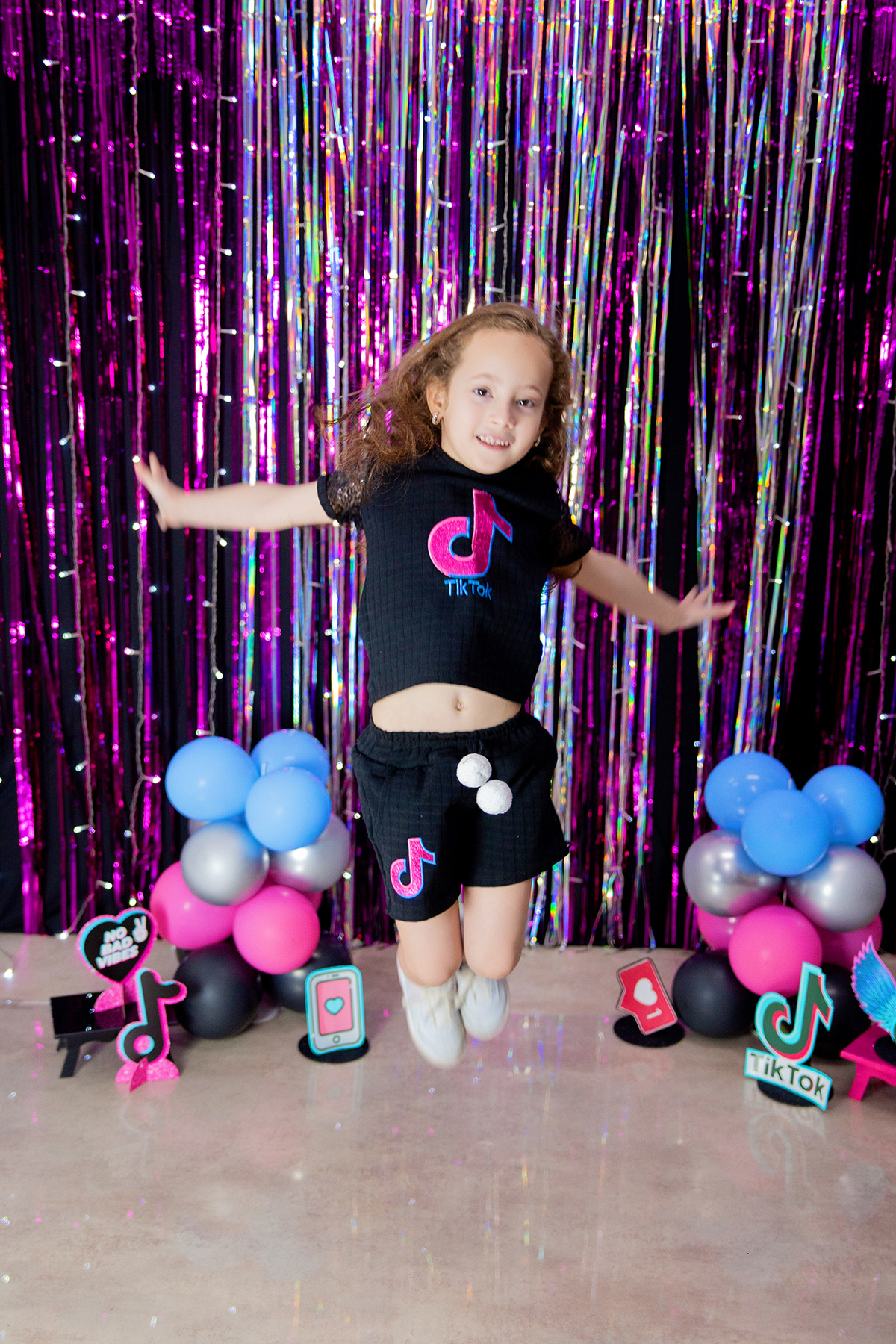 acompanhamento mensal de bebe caxias do sul figurino cenario tematico  personagem foto infantil serra gaucha fotografia familia mundo azul rosa ensaio fotografico crianca newborn baby menino menina smash the cake esmague o bolo banheira urso circo