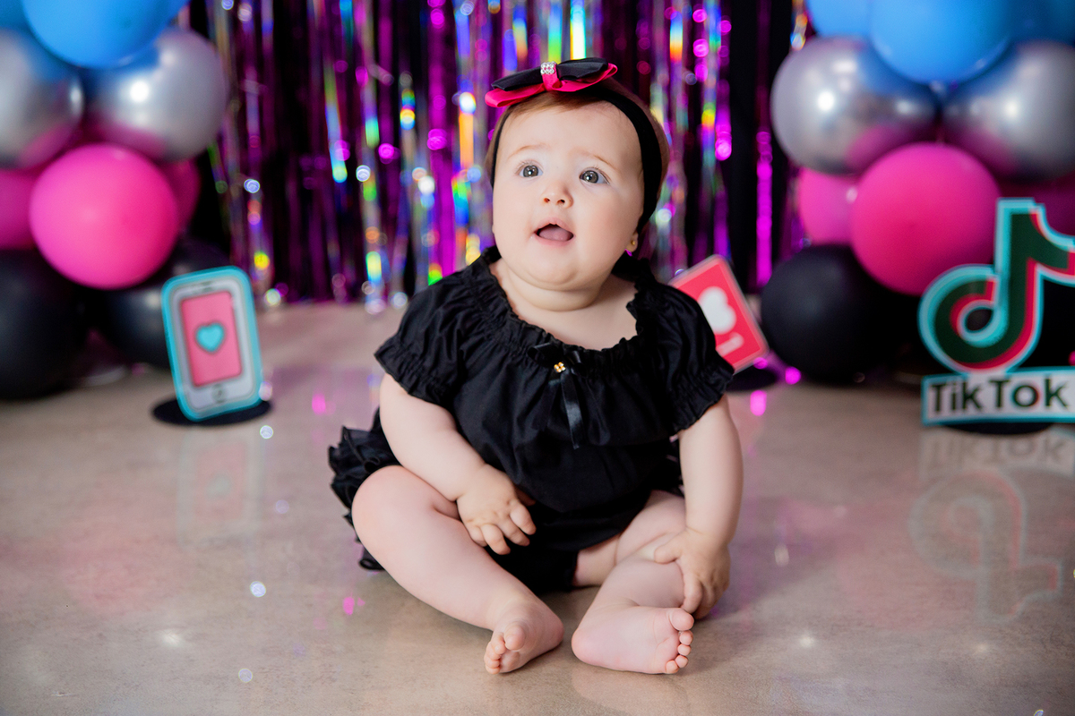acompanhamento mensal de bebe caxias do sul figurino cenario tematico  personagem foto infantil serra gaucha fotografia familia mundo azul rosa ensaio fotografico crianca newborn baby menino menina smash the cake esmague o bolo banheira urso circo
