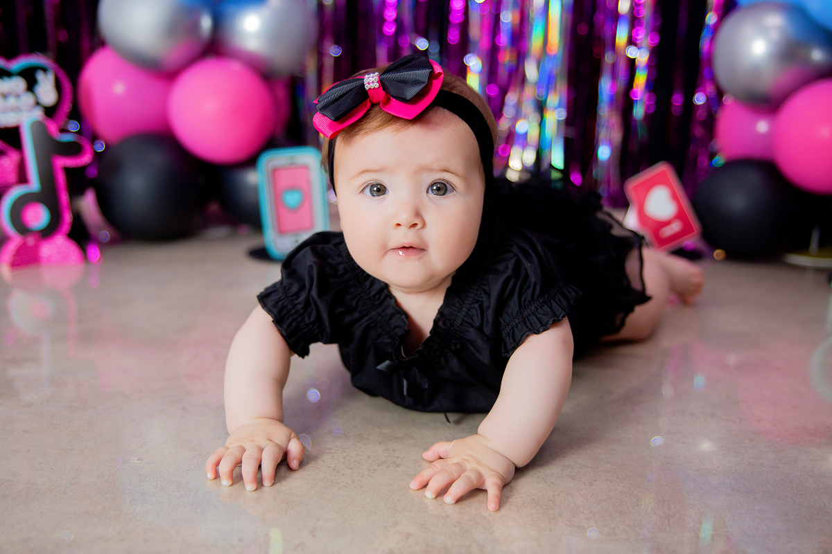 acompanhamento mensal de bebe caxias do sul figurino cenario tematico  personagem foto infantil serra gaucha fotografia familia mundo azul rosa ensaio fotografico crianca newborn baby menino menina smash the cake esmague o bolo banheira urso circo
